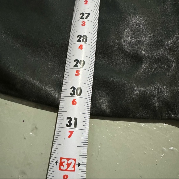 Women’s Covington Brand Vintage Black Real Leather Zip Up Jacket Size L 14-16 - Picture 9 of 16